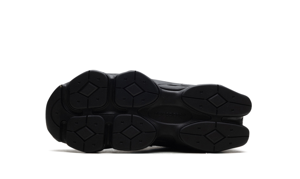 9060 GS "Triple Black" GC9060BB